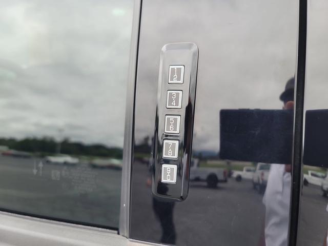 Photo of 2023 Carbonized Gray Metallic Ford F-150