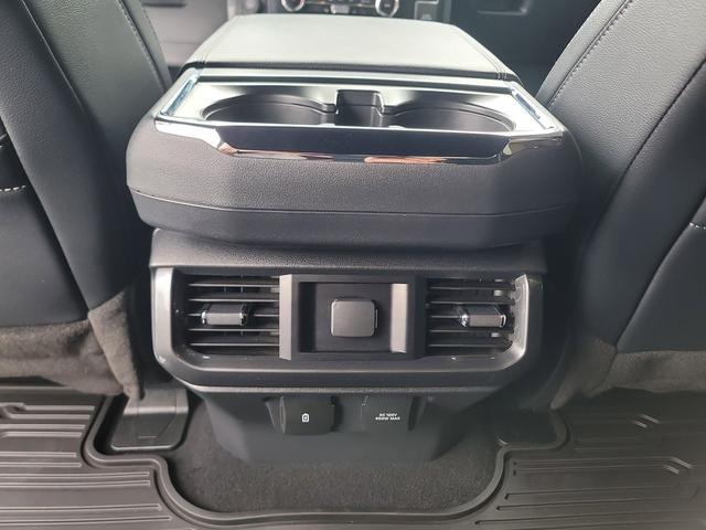 Photo of 2023 Carbonized Gray Metallic Ford F-150