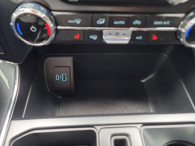 Photo of 2023 Carbonized Gray Metallic Ford F-150