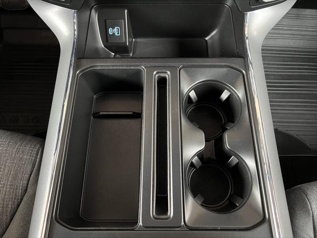 Photo of 2022 Race Red Ford F-150