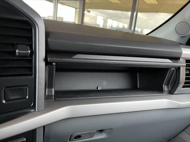 Photo of 2022 Race Red Ford F-150