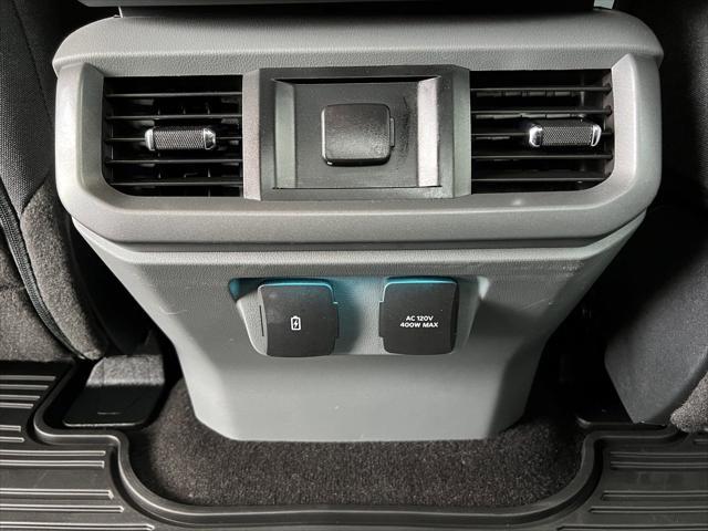 Photo of 2022 Race Red Ford F-150