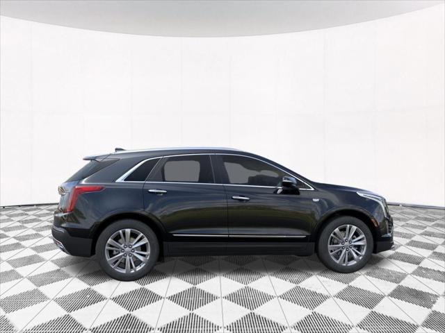 Photo of 2025 Stellar Black Metallic Cadillac XT5