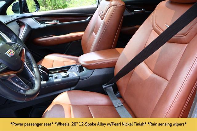 Photo of 2023 Stellar Black Metallic Cadillac XT5