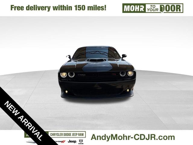 Photo of 2019 Pitch Black Clearcoat Dodge Challenger