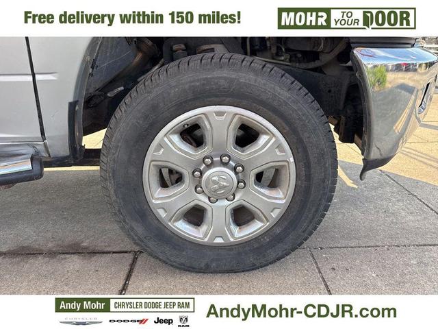 Photo of 2015 Bright Silver Metallic Clearcoat RAM 2500