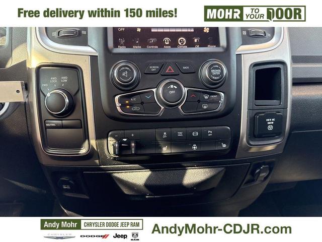 Photo of 2015 Bright Silver Metallic Clearcoat RAM 2500