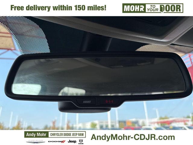 Photo of 2015 Bright Silver Metallic Clearcoat RAM 2500