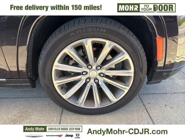 Photo of 2023 Ember Pearlcoat Jeep Grand Wagoneer L