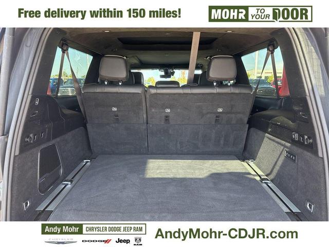 Photo of 2023 Ember Pearlcoat Jeep Grand Wagoneer L