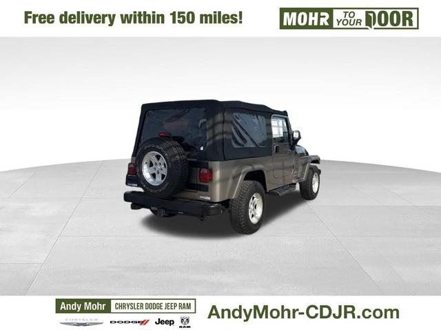 Photo of 2005 Light Khaki Metallic Clearcoat Jeep Wrangler