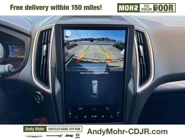 Photo of 2024 Silver Metallic Ford Edge