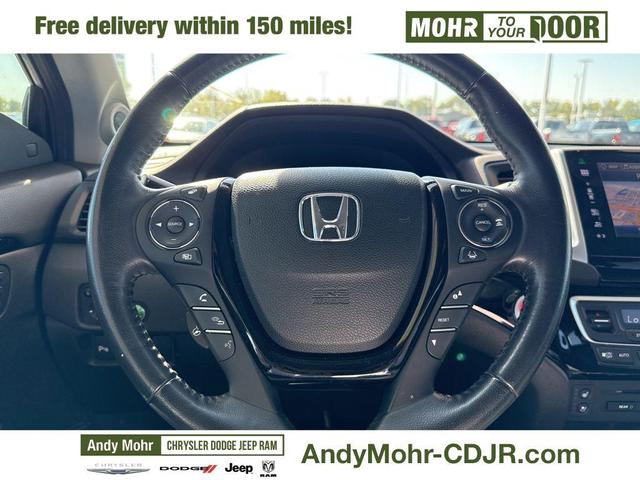 Photo of 2016 Modern Steel Metallic Honda Pilot