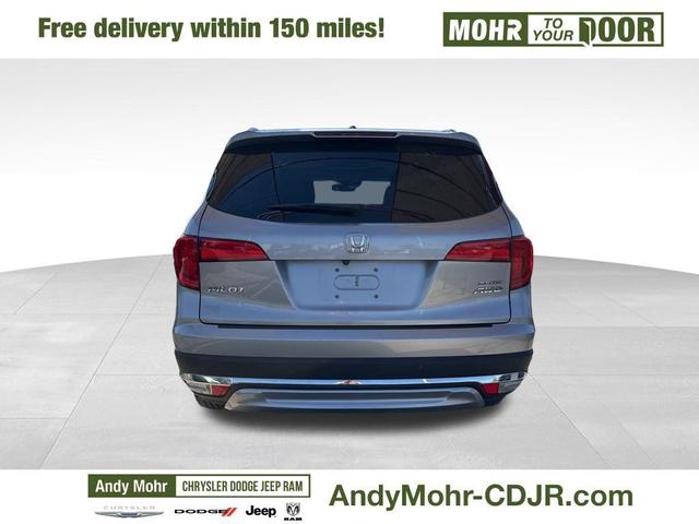 Photo of 2016 Modern Steel Metallic Honda Pilot
