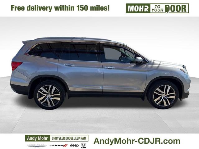 Photo of 2016 Modern Steel Metallic Honda Pilot