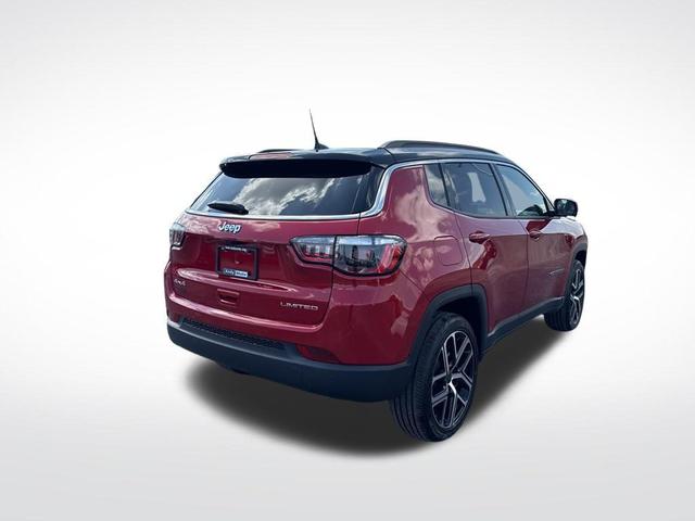 Photo of 2025 Red Hot Pearlcoat Jeep Compass