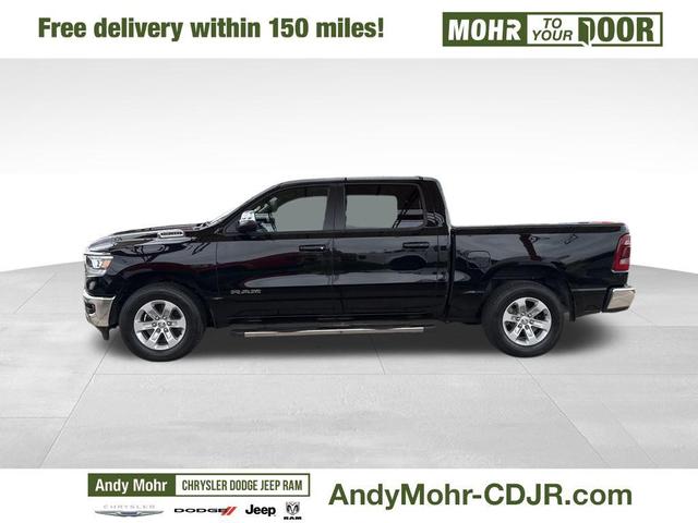 Photo of 2023 Diamond Black Crystal Pearlcoat RAM 1500