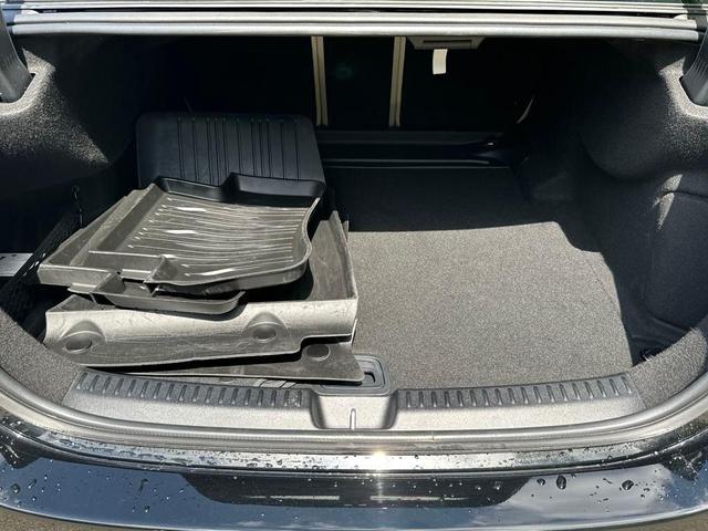 Photo of 2025 Black Mercedes-Benz E-Class