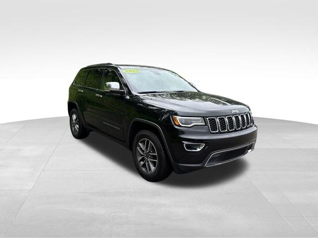 Photo of 2020 Diamond Black Jeep Grand Cherokee