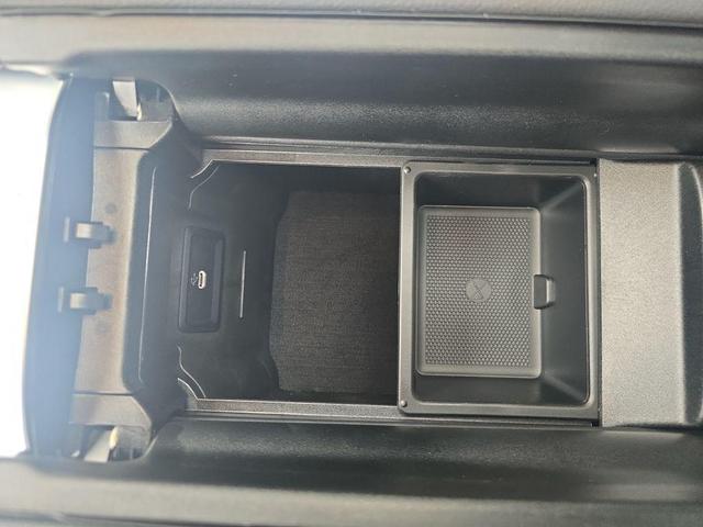 Photo of 2026 Graphite Gray Metallic Mercedes-Benz GLC 350e