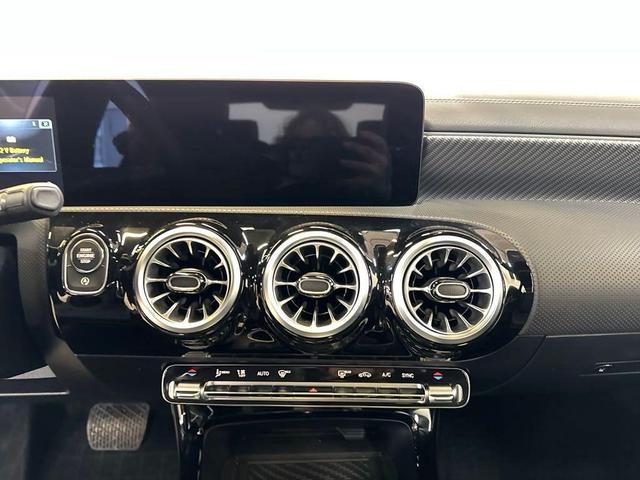 Photo of 2024 Cosmos Black Mercedes-Benz CLA 250