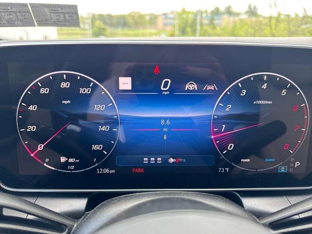 Photo of 2025 Starling Blue Metallic Mercedes-Benz GLC 300