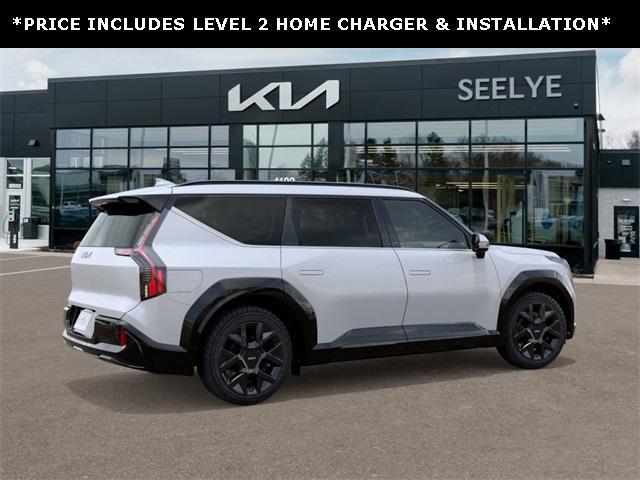 Photo of 2026 Glacial White Pearl Kia EV9