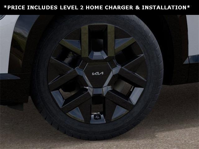 Photo of 2026 Glacial White Pearl Kia EV9