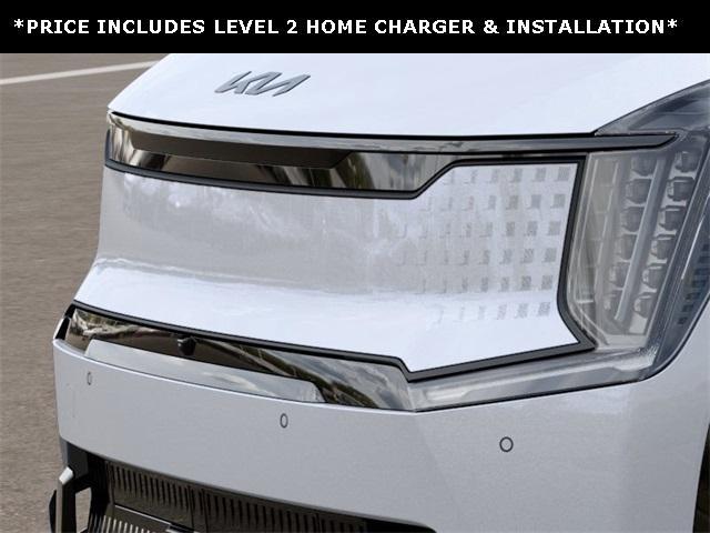 Photo of 2026 Glacial White Pearl Kia EV9