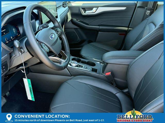 Photo of 2025 Gray Ford Escape