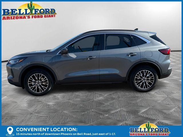 Photo of 2025 Gray Ford Escape