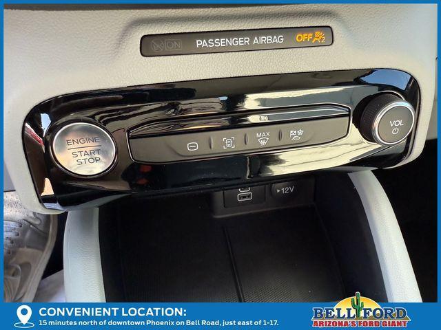 Photo of 2025 Vapor Ford Escape