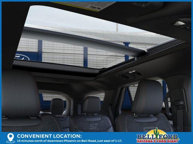 Photo of 2025 Vapor Ford Explorer