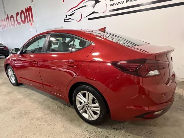 Photo of 2020 Red Hyundai ELANTRA
