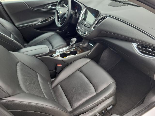 Photo of 2024 Summit White Chevrolet Malibu
