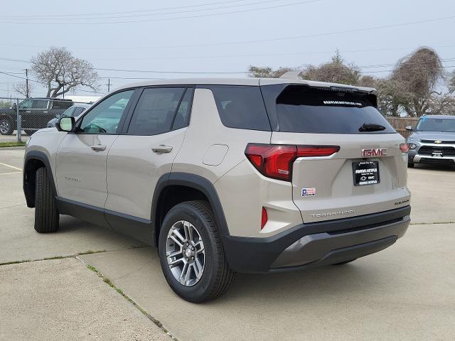 Photo of 2025 Metallic GMC Terrain