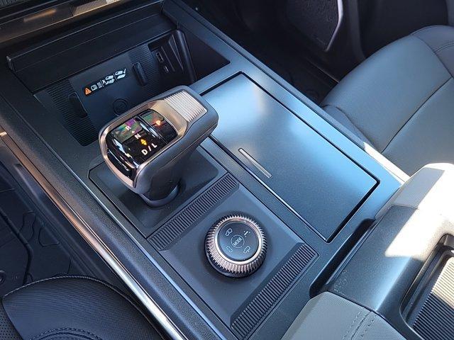 Photo of 2025 Black GMC HUMMER EV SUV
