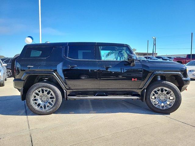 Photo of 2025 Black GMC HUMMER EV SUV