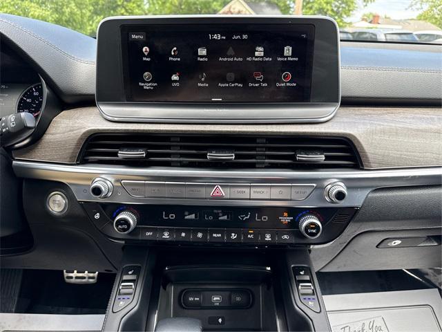 Photo of 2020 Ebony Black Kia Telluride