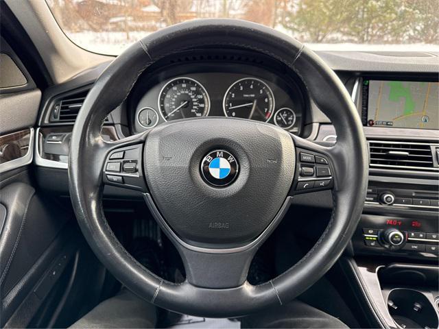 Photo of 2015 Gray Metallic BMW 528