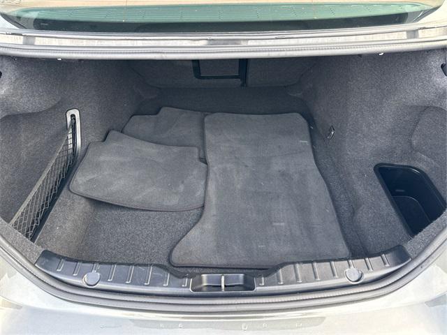Photo of 2015 Gray Metallic BMW 528