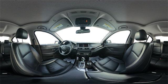 Photo of 2015 Gray Metallic BMW 528