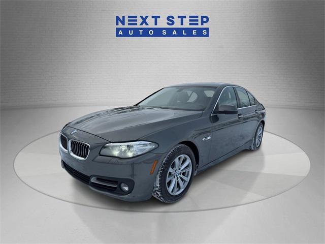 Photo of 2015 Gray Metallic BMW 528