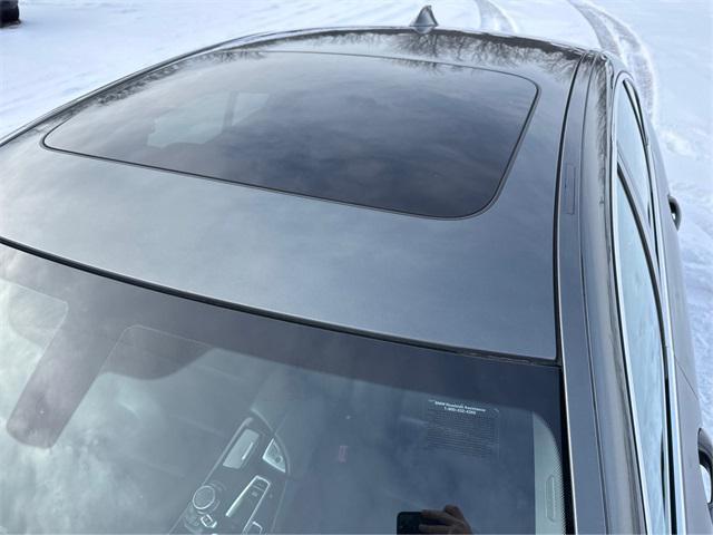 Photo of 2015 Gray Metallic BMW 528