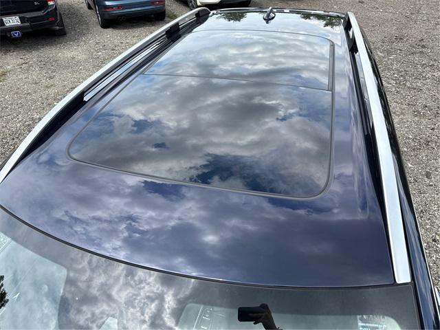 Photo of 2017 Magic Blue Metallic Volvo XC90