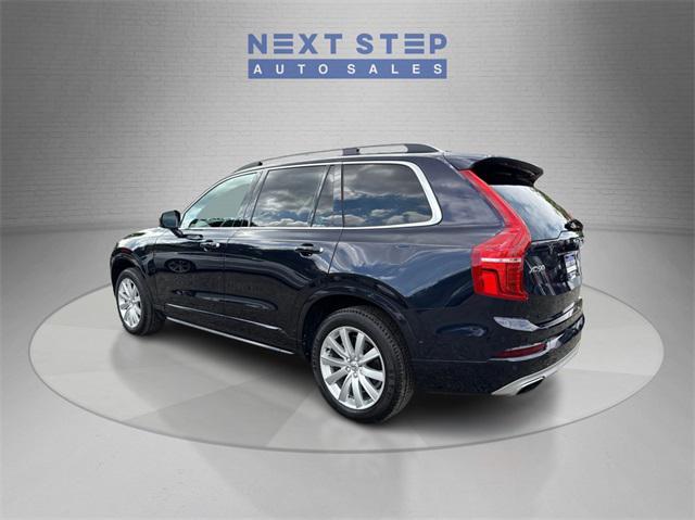 Photo of 2017 Magic Blue Metallic Volvo XC90