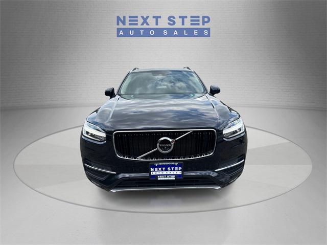 Photo of 2017 Magic Blue Metallic Volvo XC90