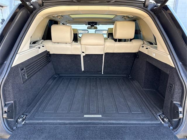 Photo of 2015 Luxor Metallic Land Rover Range Rover