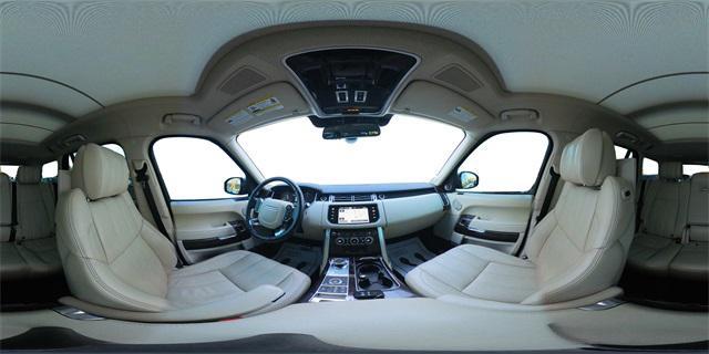 Photo of 2015 Luxor Metallic Land Rover Range Rover