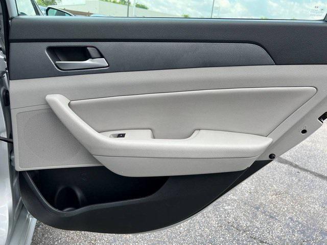 Photo of 2018 Symphony Silver Hyundai SONATA
